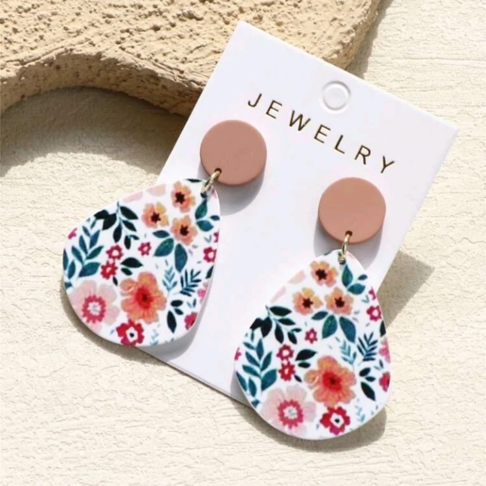 New Floral Teardrop Dangle Earrings Pink Dark Green Leaf Summer Cottagecore